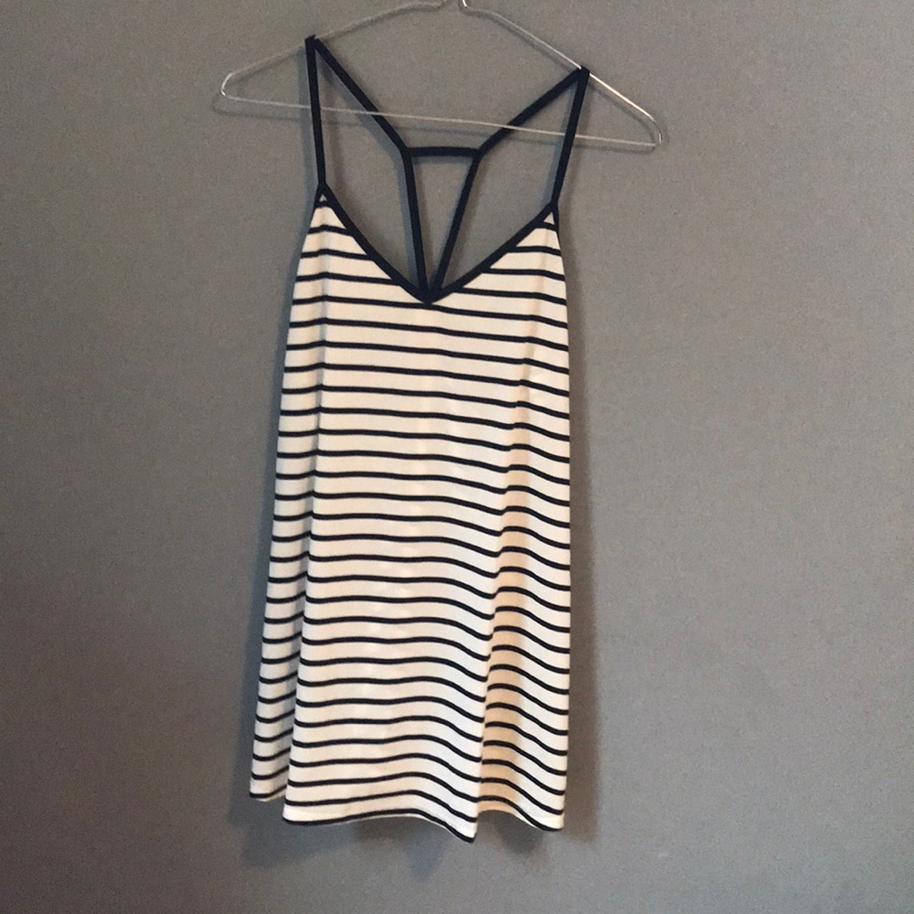 Thin tank top